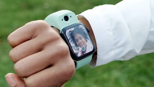 Does Apple Watch Have a Camera? Find Out Now!